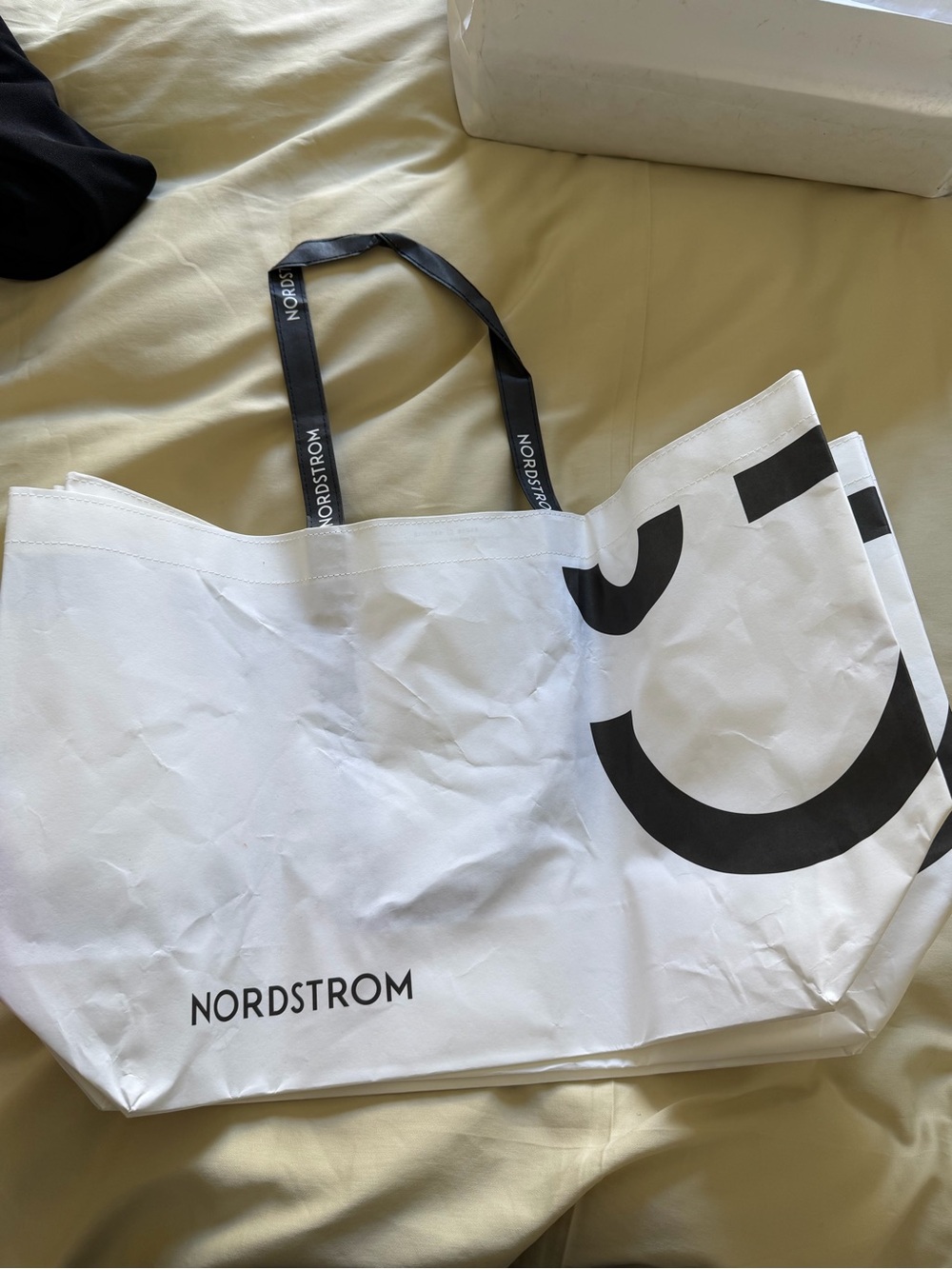 🗽Nordstrom Logo Reusable Bag with Black Handles